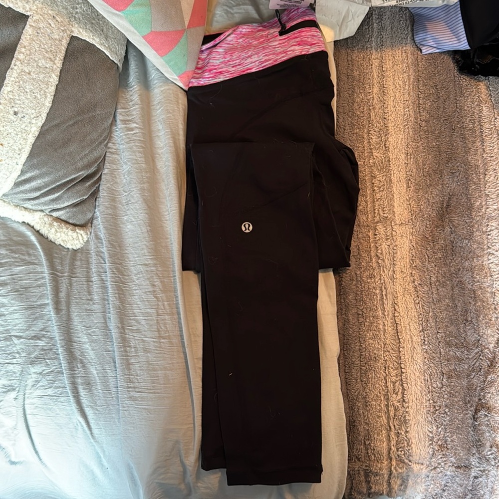 Women’s Lululemon Black Leggings Size 6